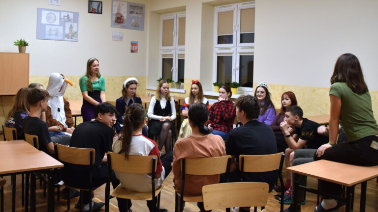 Bajkowa noc w szkole