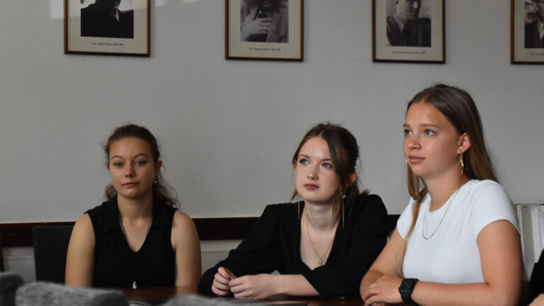 Miejsce Spotkań Przy Twojej Szkole - Konkurs